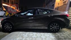 هیوندای ئەلەنترا